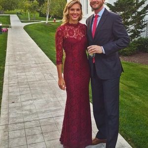 Lulus burgundy lace long sleeve dress